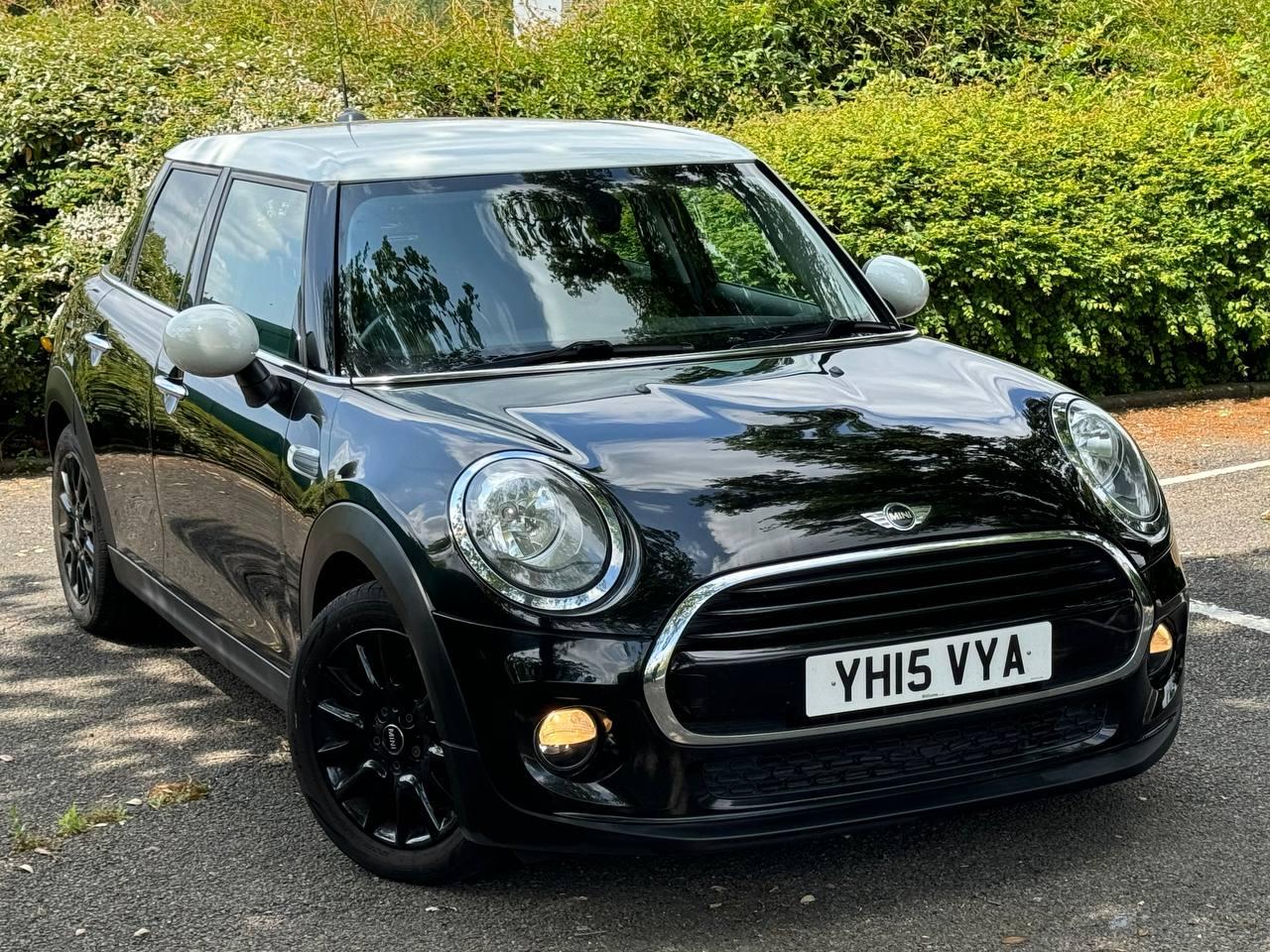 MINI Hatch 1.5 Cooper Hatchback 5dr Petrol Auto Euro 6 (s/s) (136 ps)
