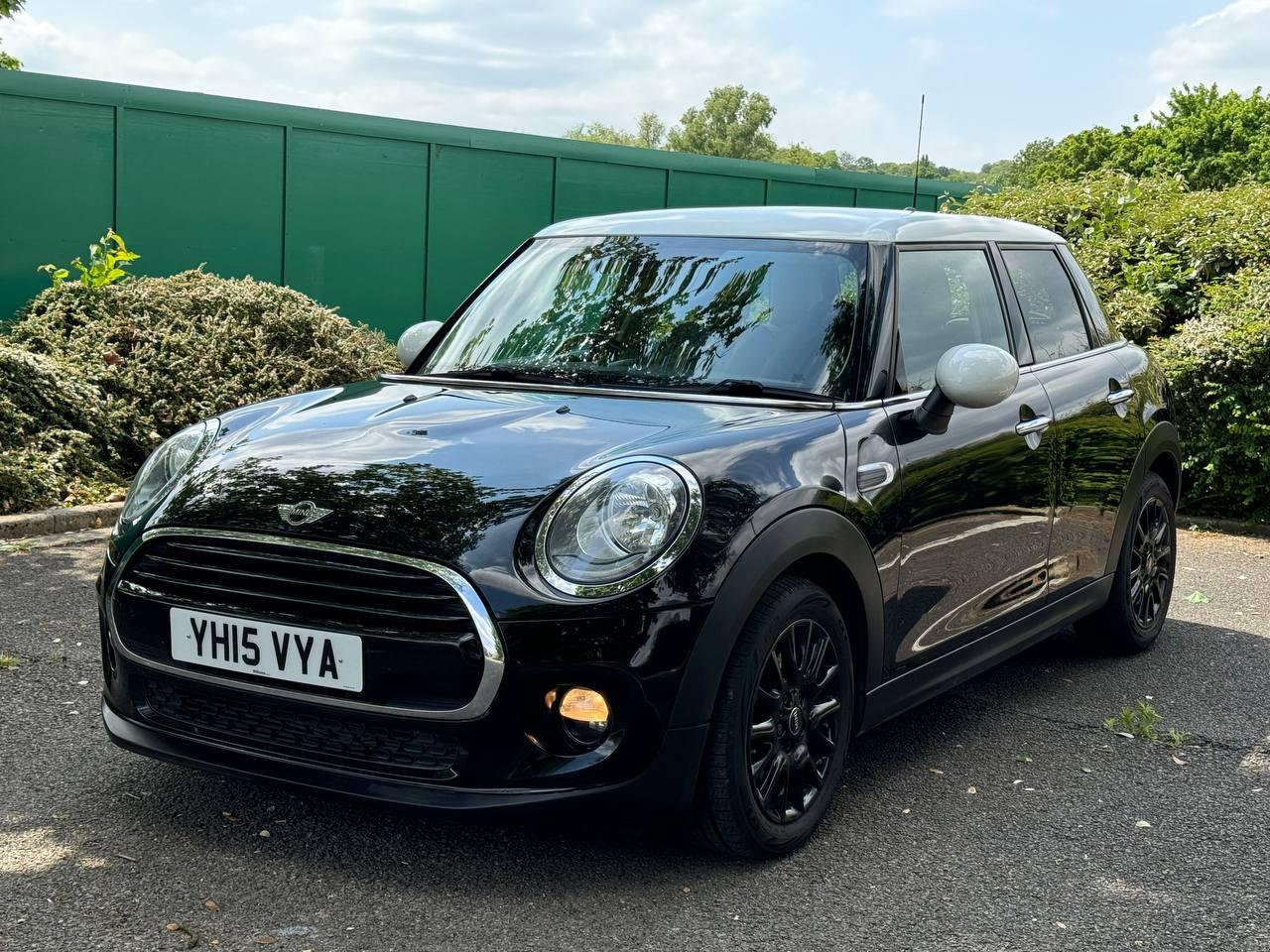 MINI Hatch 1.5 Cooper Hatchback 5dr Petrol Auto Euro 6 (s/s) (136 ps)