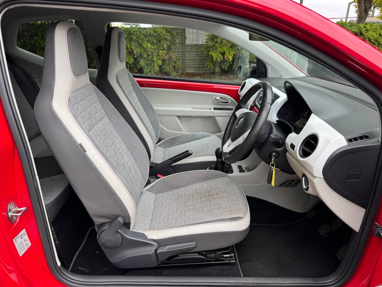 Volkswagen up! 1.0 up! beats Hatchback 3dr Petrol Manual Euro 6 (60 ps)