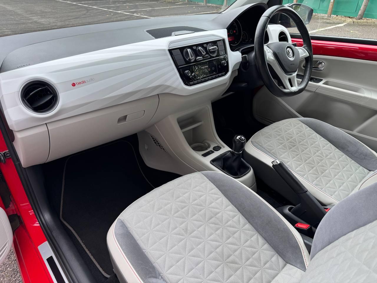 Volkswagen up! 1.0 up! beats Hatchback 3dr Petrol Manual Euro 6 (60 ps)