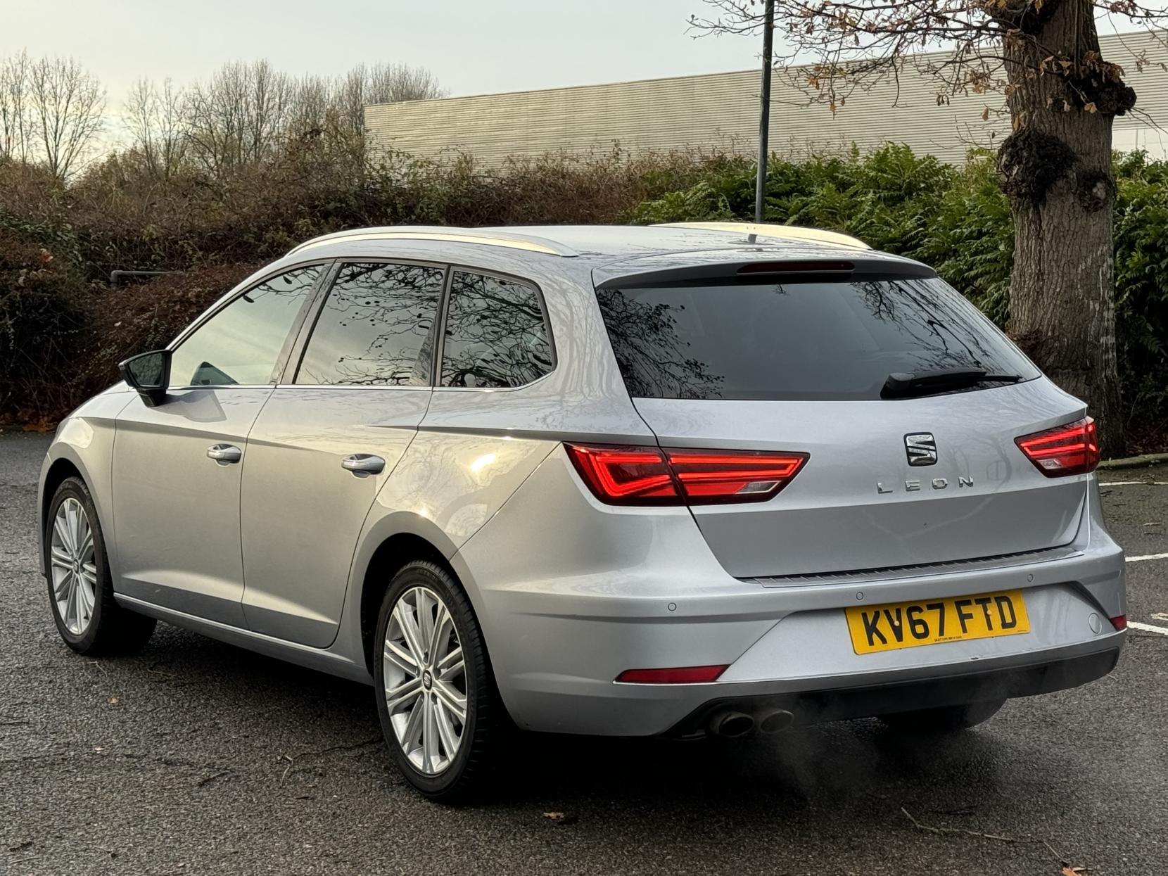 SEAT Leon 1.4 TSI XCELLENCE Technology ST 5dr Petrol Manual Euro 6 (s/s) (125 ps)