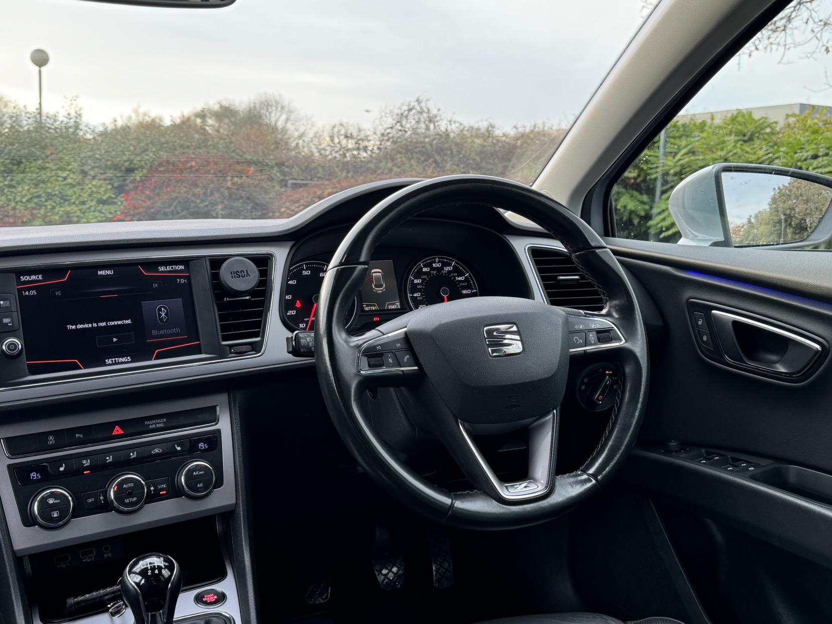 SEAT Leon 1.4 TSI XCELLENCE Technology ST 5dr Petrol Manual Euro 6 (s/s) (125 ps)