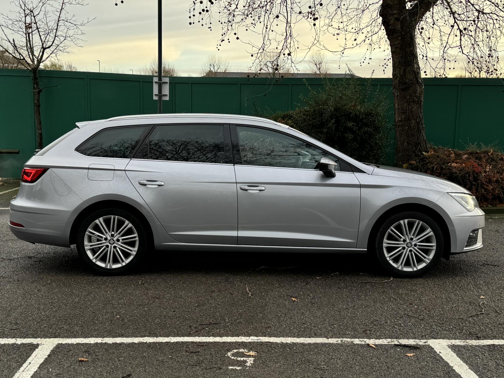 SEAT Leon 1.4 TSI XCELLENCE Technology ST 5dr Petrol Manual Euro 6 (s/s) (125 ps)