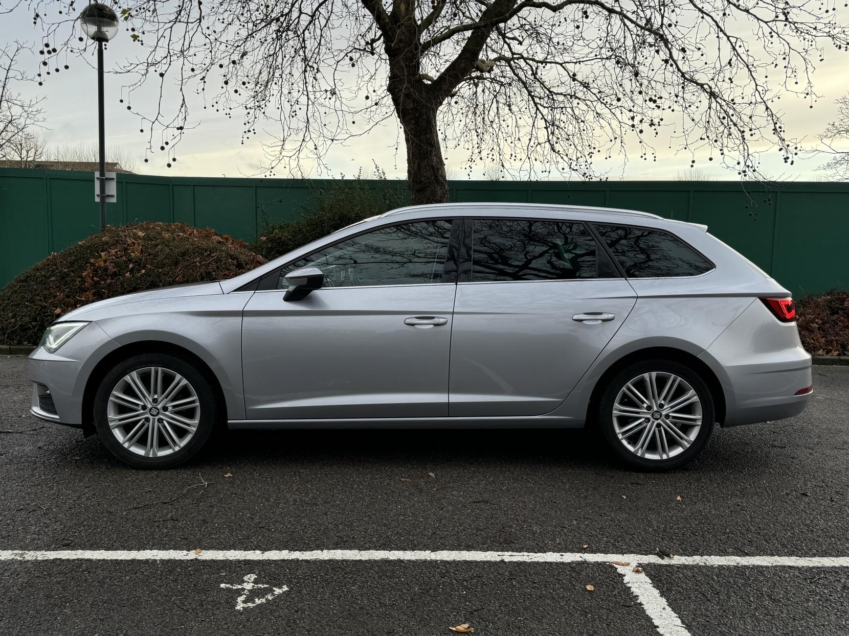 SEAT Leon 1.4 TSI XCELLENCE Technology ST 5dr Petrol Manual Euro 6 (s/s) (125 ps)