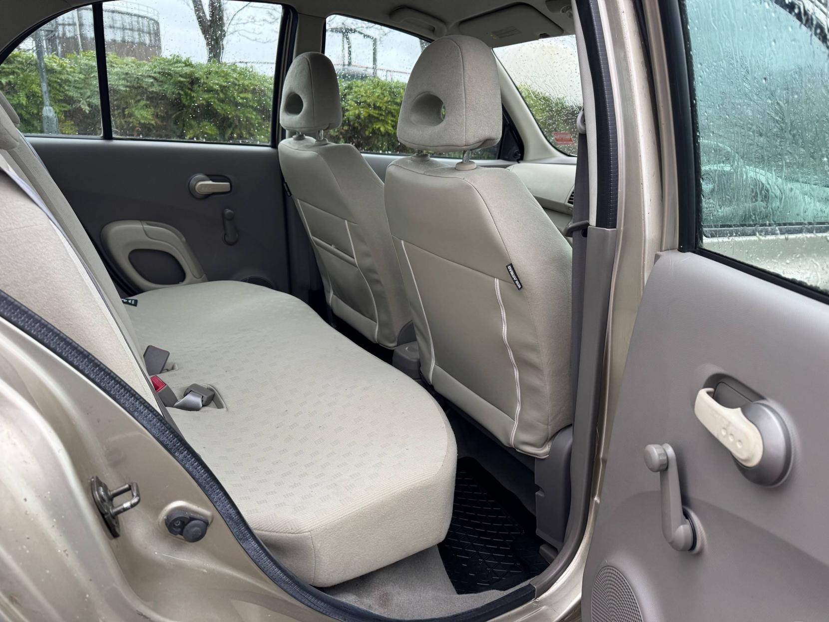 Nissan Micra 1.2 16v S Hatchback 5dr Petrol Manual (143 g/km, 79 bhp)