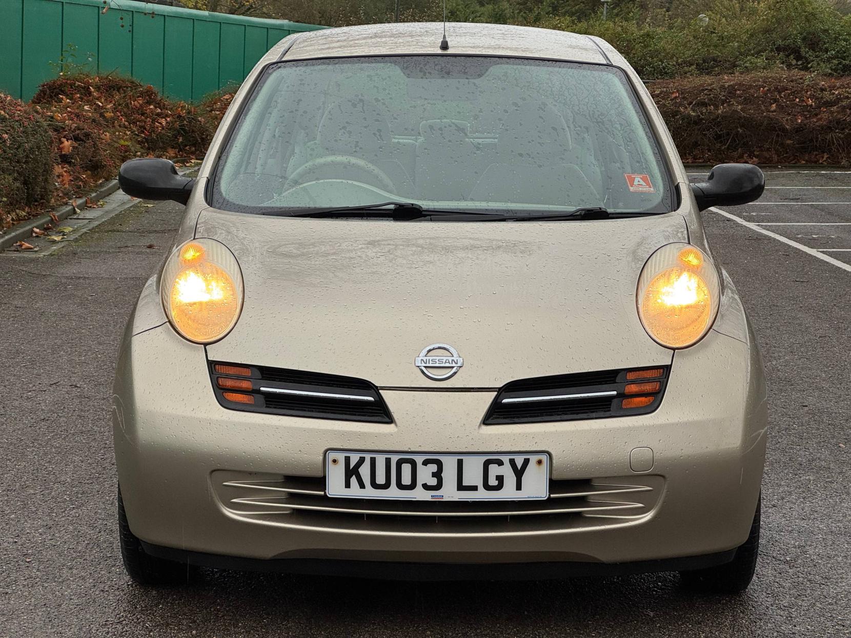Nissan Micra 1.2 16v S Hatchback 5dr Petrol Manual (143 g/km, 79 bhp)