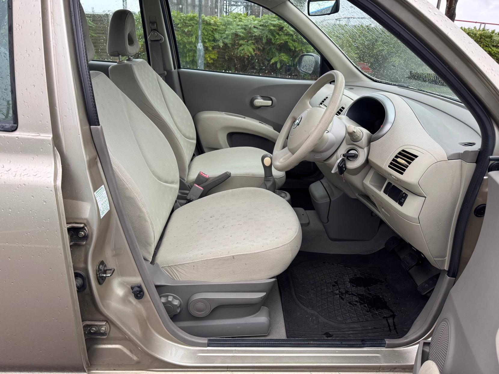 Nissan Micra 1.2 16v S Hatchback 5dr Petrol Manual (143 g/km, 79 bhp)