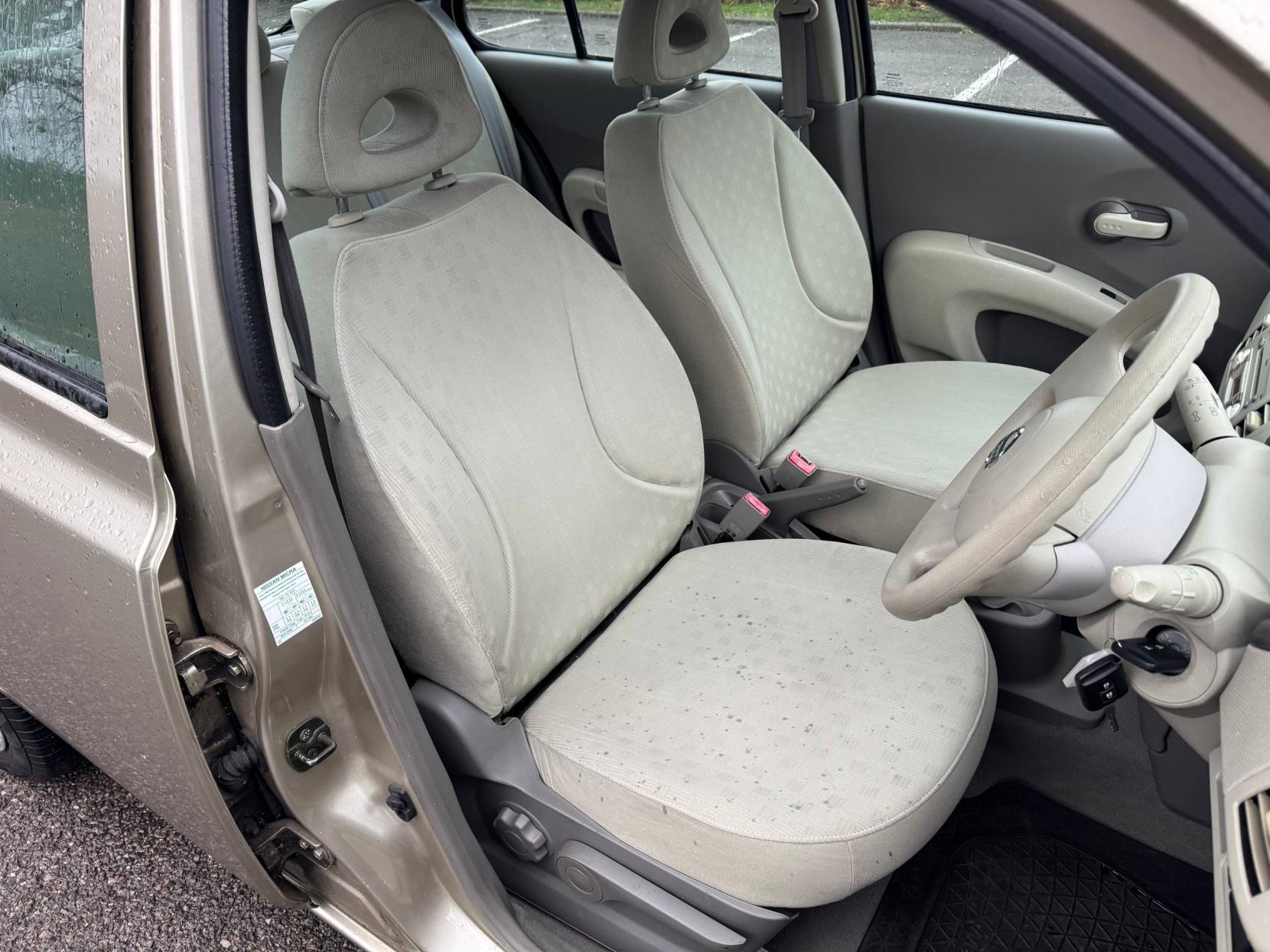 Nissan Micra 1.2 16v S Hatchback 5dr Petrol Manual (143 g/km, 79 bhp)