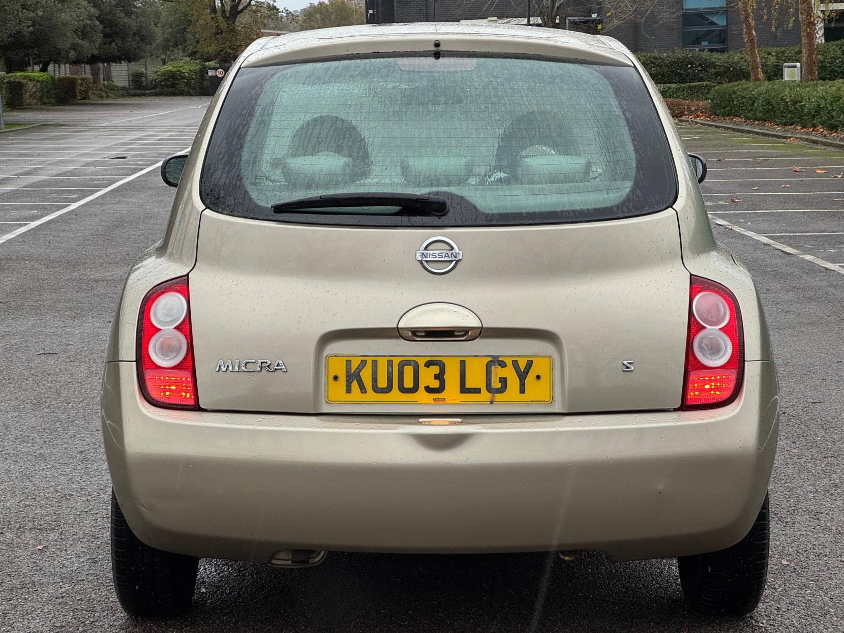 Nissan Micra 1.2 16v S Hatchback 5dr Petrol Manual (143 g/km, 79 bhp)