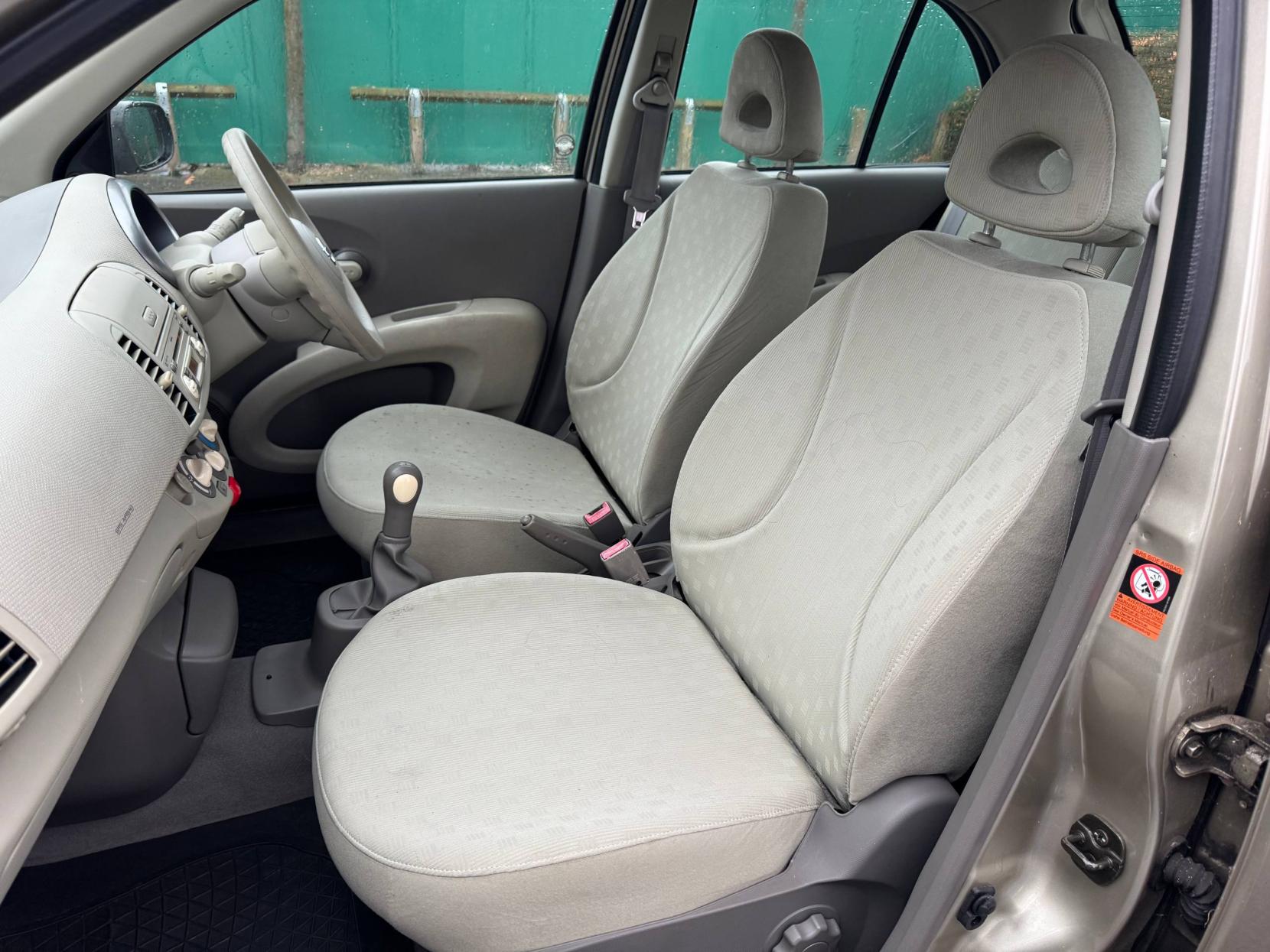 Nissan Micra 1.2 16v S Hatchback 5dr Petrol Manual (143 g/km, 79 bhp)