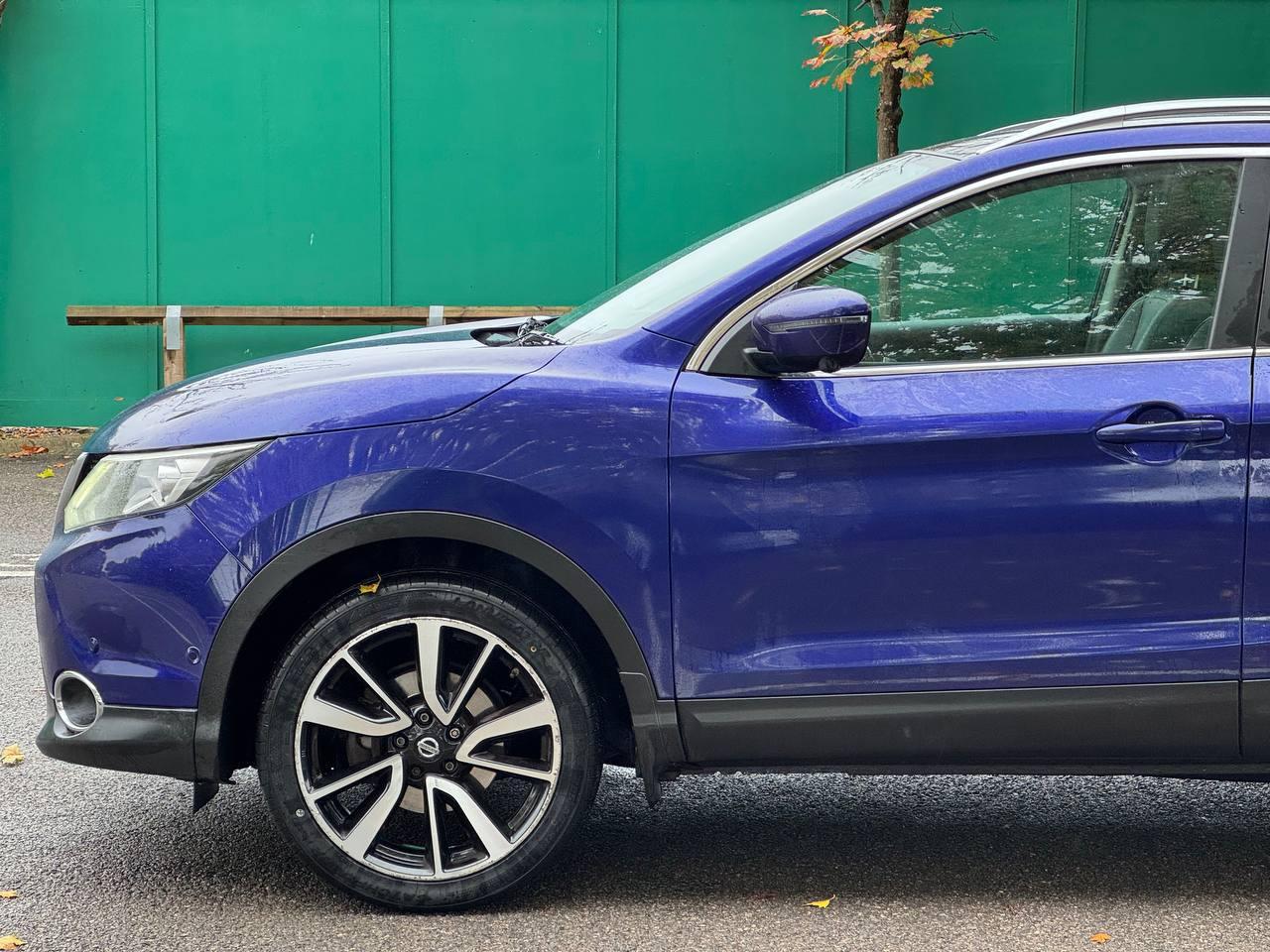 Nissan Qashqai 1.2 DIG-T Tekna SUV 5dr Petrol Manual 2WD Euro 5 (s/s) (115 ps)