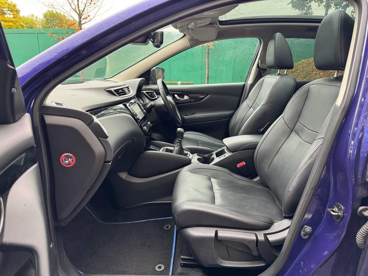 Nissan Qashqai 1.2 DIG-T Tekna SUV 5dr Petrol Manual 2WD Euro 5 (s/s) (115 ps)