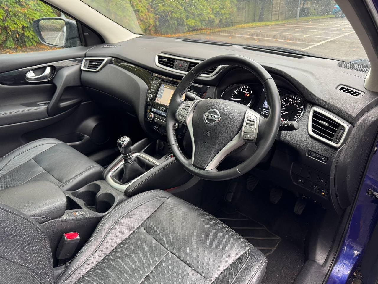 Nissan Qashqai 1.2 DIG-T Tekna SUV 5dr Petrol Manual 2WD Euro 5 (s/s) (115 ps)