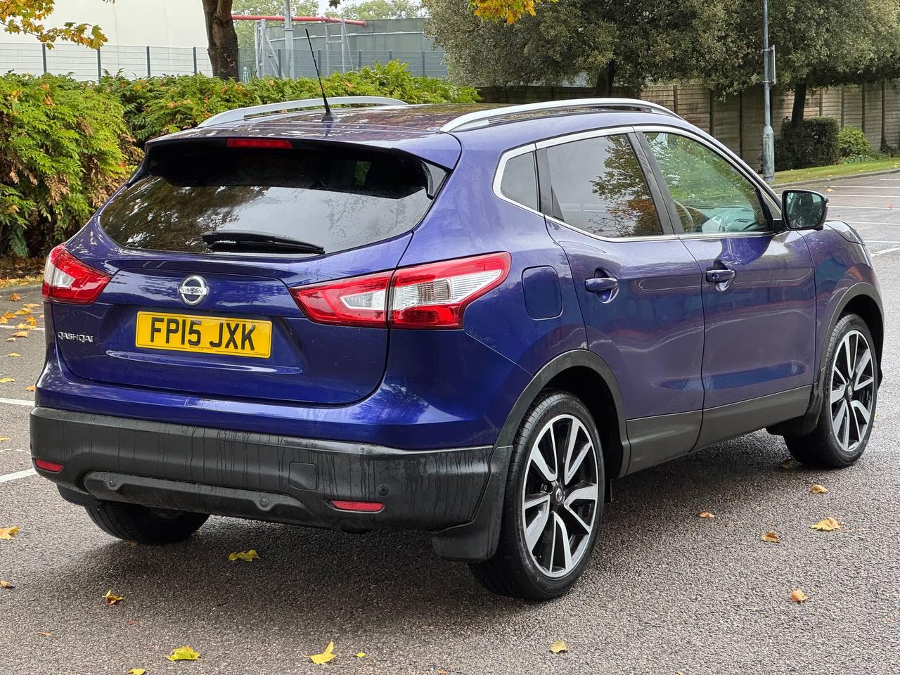 Nissan Qashqai 1.2 DIG-T Tekna SUV 5dr Petrol Manual 2WD Euro 5 (s/s) (115 ps)