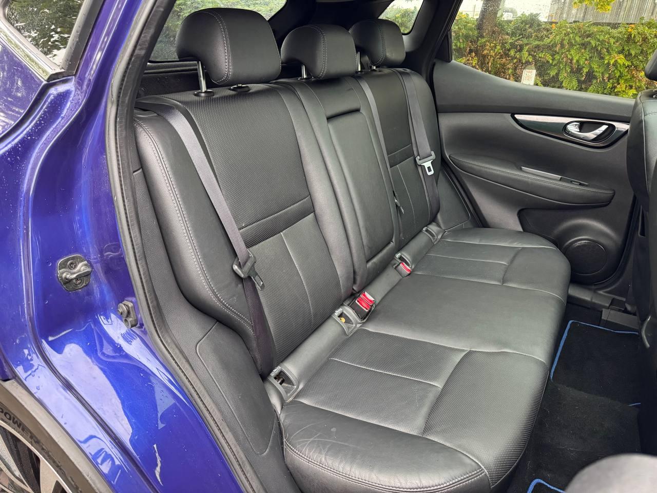 Nissan Qashqai 1.2 DIG-T Tekna SUV 5dr Petrol Manual 2WD Euro 5 (s/s) (115 ps)