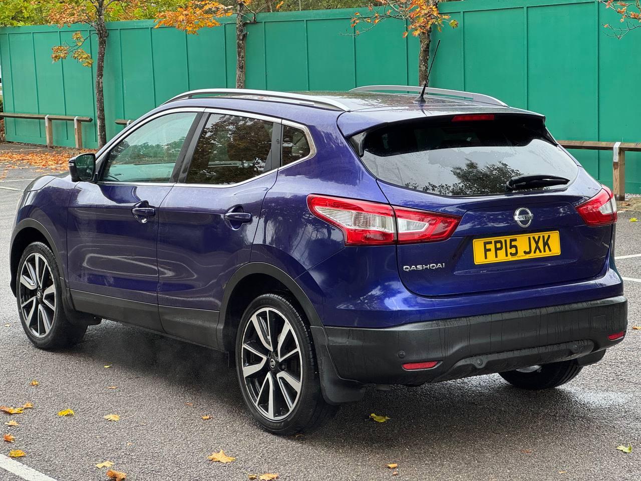 Nissan Qashqai 1.2 DIG-T Tekna SUV 5dr Petrol Manual 2WD Euro 5 (s/s) (115 ps)