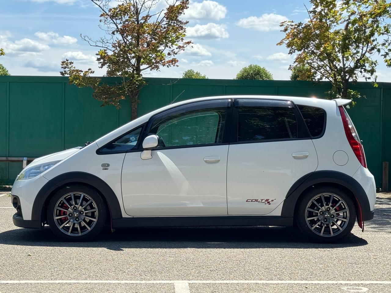 Mitsubishi Colt RalliArt Version R 1460