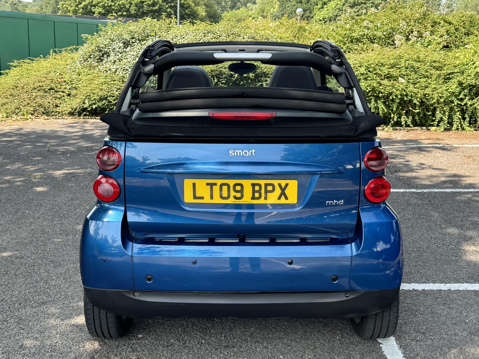 Smart fortwo 1.0 MHD Passion Cabriolet 2dr Petrol Auto Euro 4 (71 bhp)