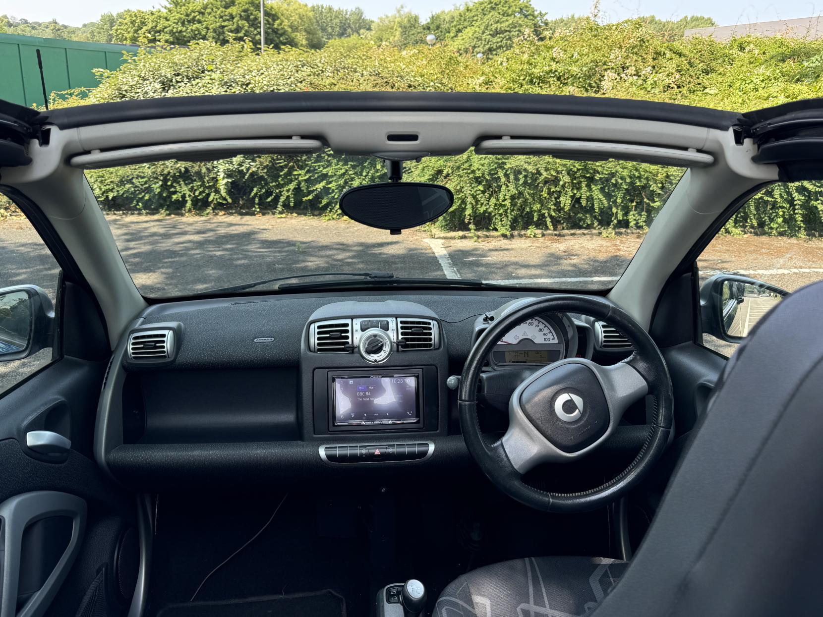 Smart fortwo 1.0 MHD Passion Cabriolet 2dr Petrol Auto Euro 4 (71 bhp)