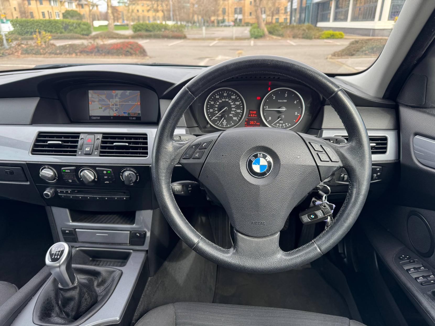 BMW 5 Series 2.0 520d SE Saloon 4dr Diesel Manual Euro 4 (177 ps)