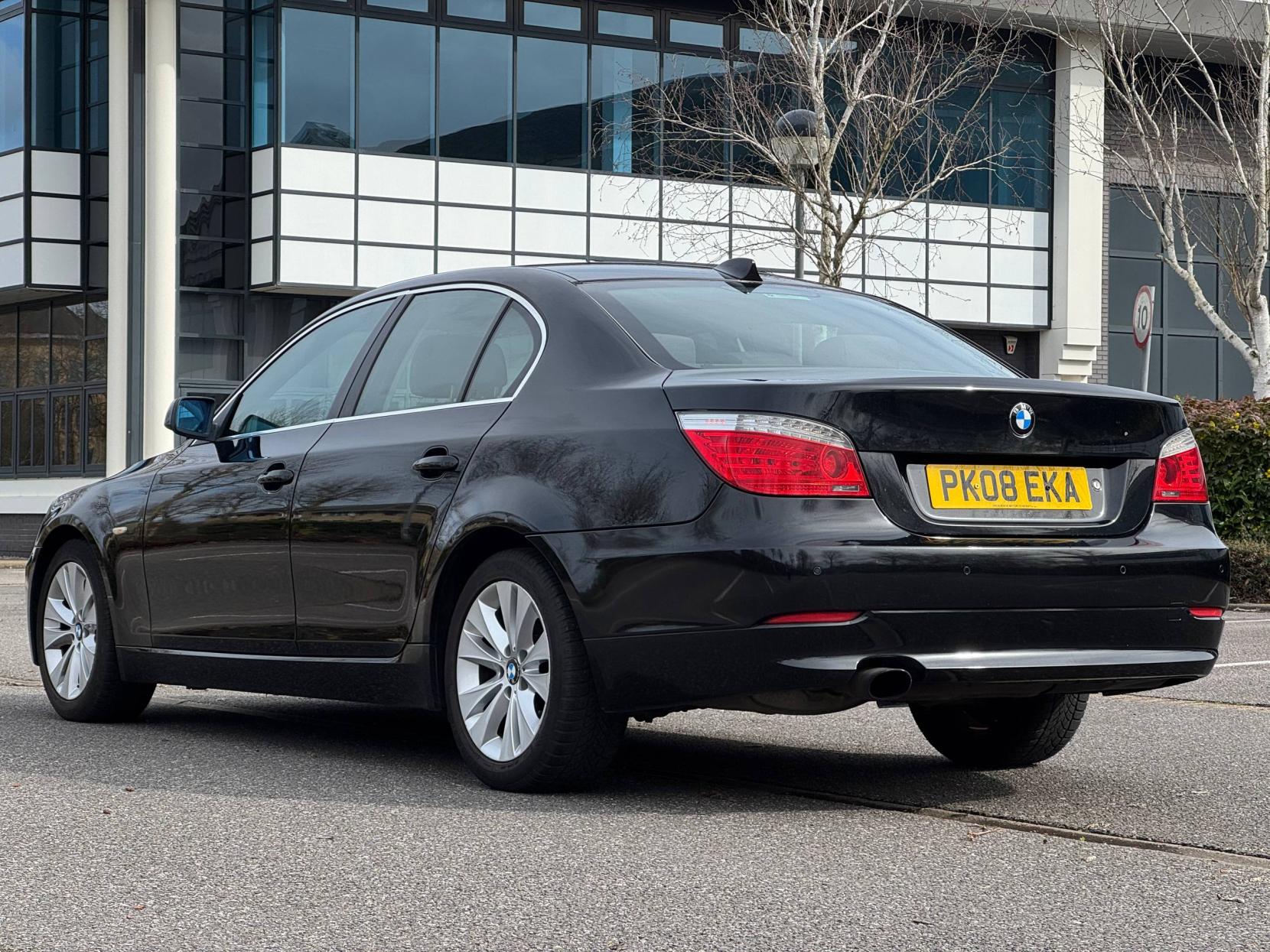 BMW 5 Series 2.0 520d SE Saloon 4dr Diesel Manual Euro 4 (177 ps)