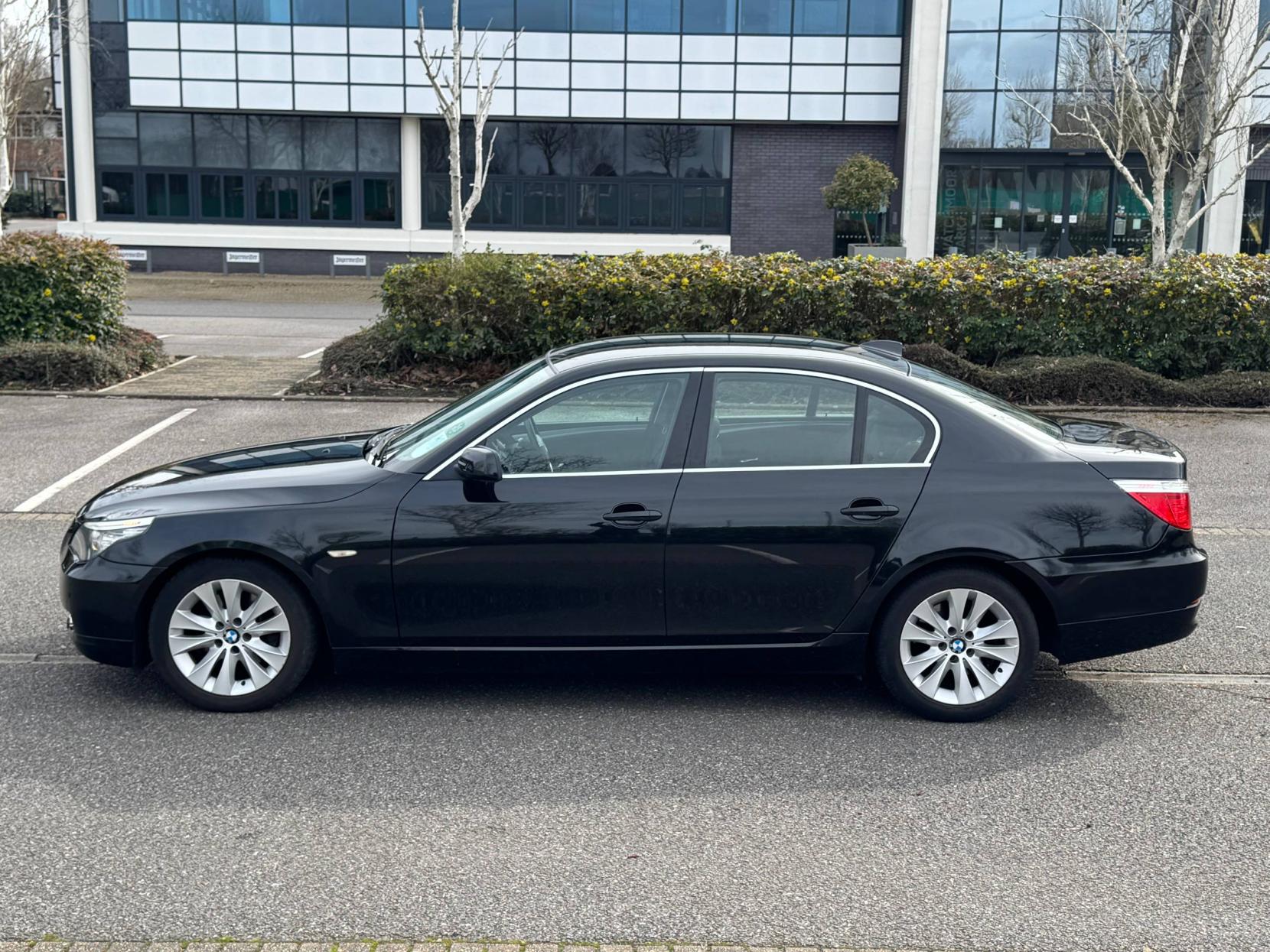 BMW 5 Series 2.0 520d SE Saloon 4dr Diesel Manual Euro 4 (177 ps)