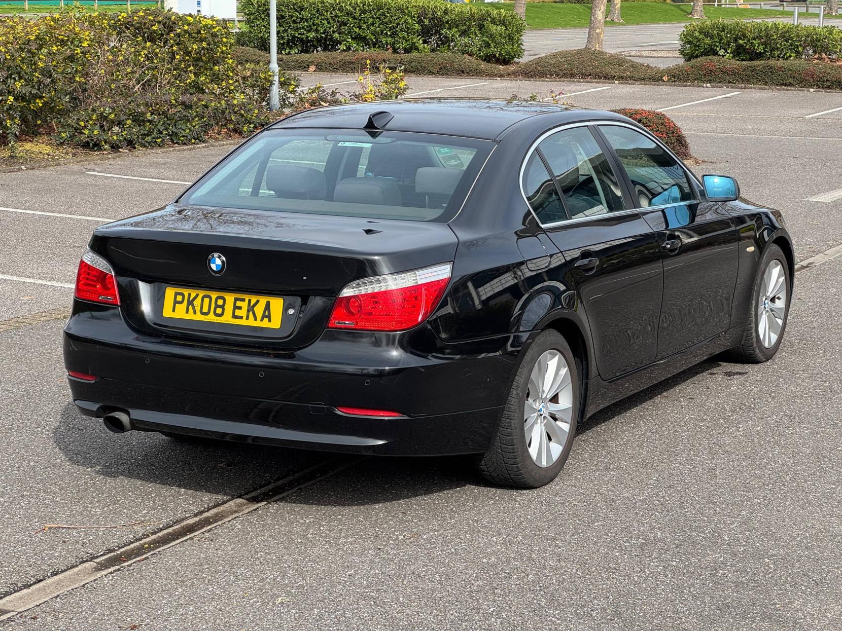 BMW 5 Series 2.0 520d SE Saloon 4dr Diesel Manual Euro 4 (177 ps)