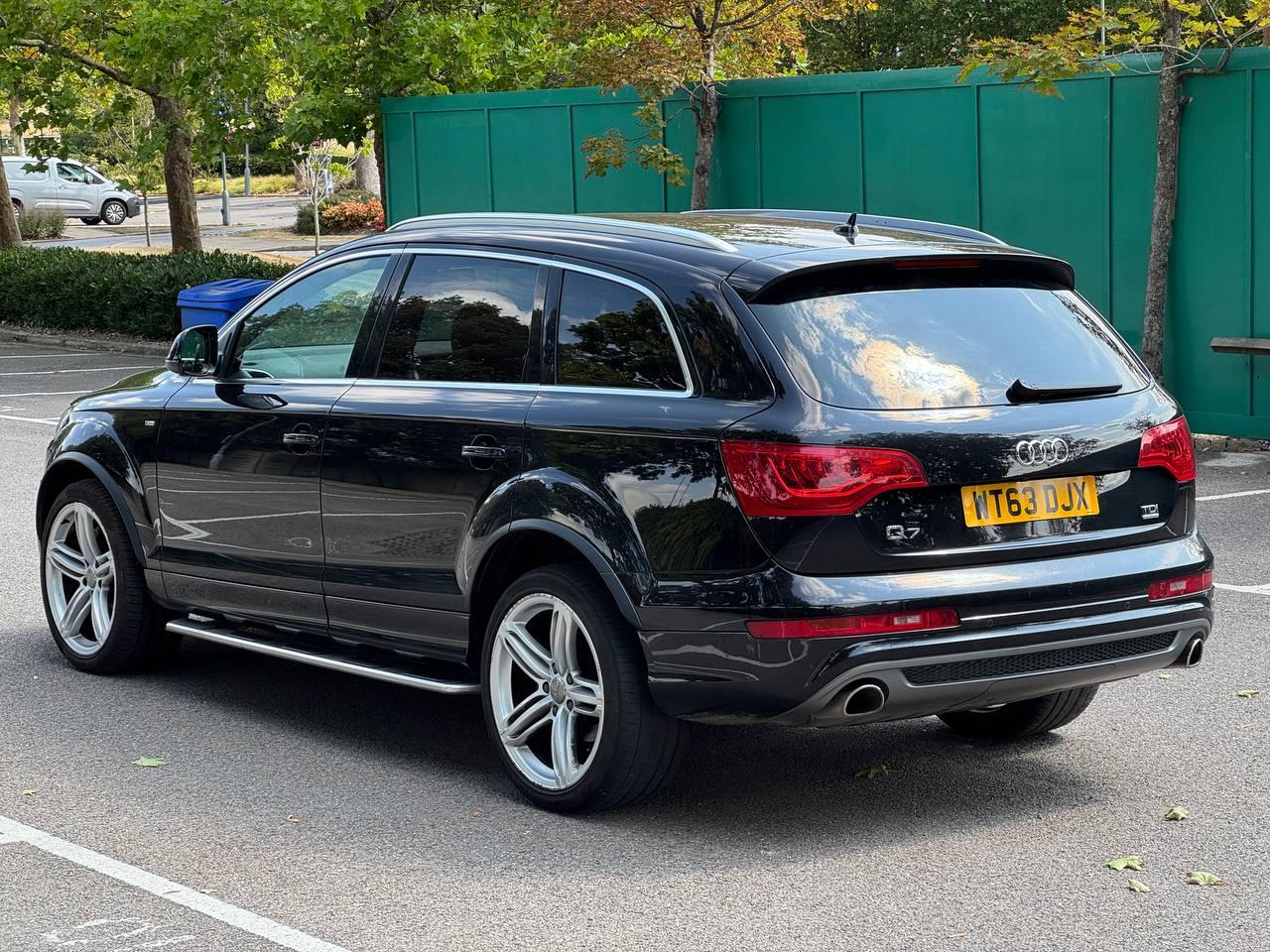 Audi Q7 3.0 TDI V6 S line Plus SUV 5dr Diesel Tiptronic quattro Euro 5 (s/s) (245 ps)