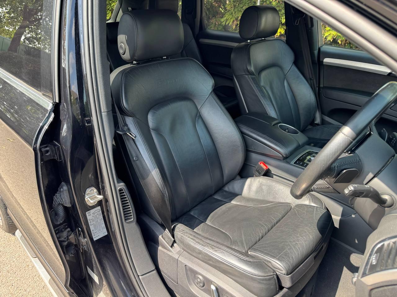 Audi Q7 3.0 TDI V6 S line Plus SUV 5dr Diesel Tiptronic quattro Euro 5 (s/s) (245 ps)