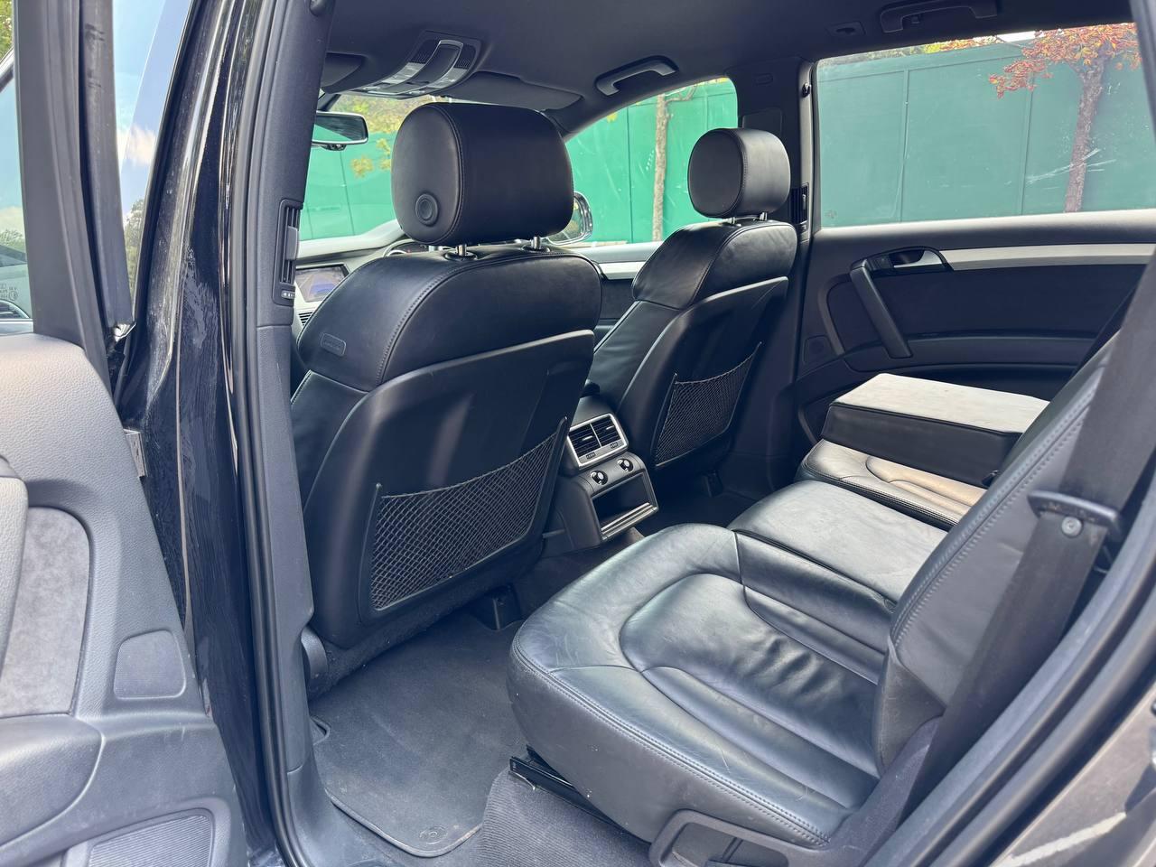 Audi Q7 3.0 TDI V6 S line Plus SUV 5dr Diesel Tiptronic quattro Euro 5 (s/s) (245 ps)