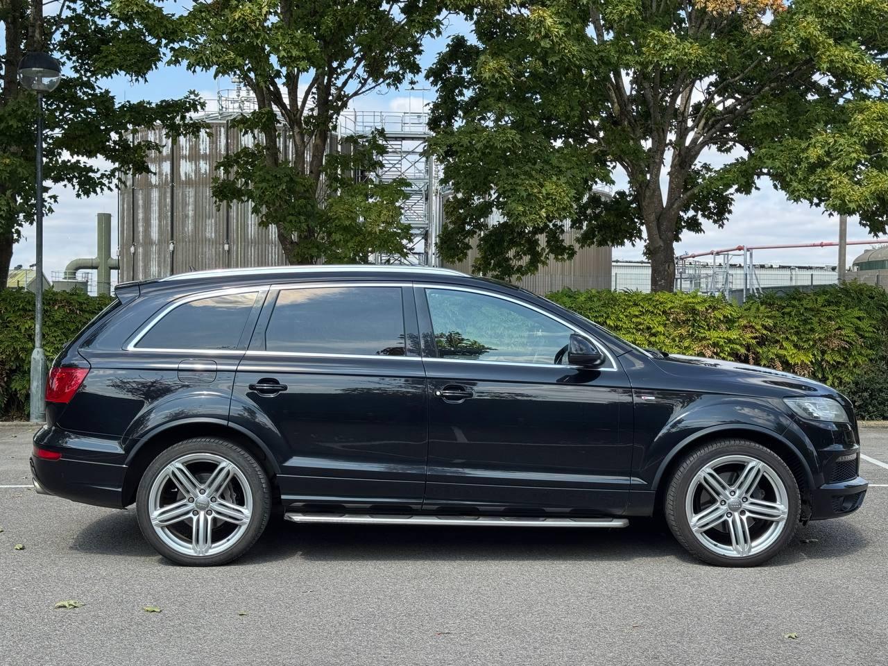 Audi Q7 3.0 TDI V6 S line Plus SUV 5dr Diesel Tiptronic quattro Euro 5 (s/s) (245 ps)