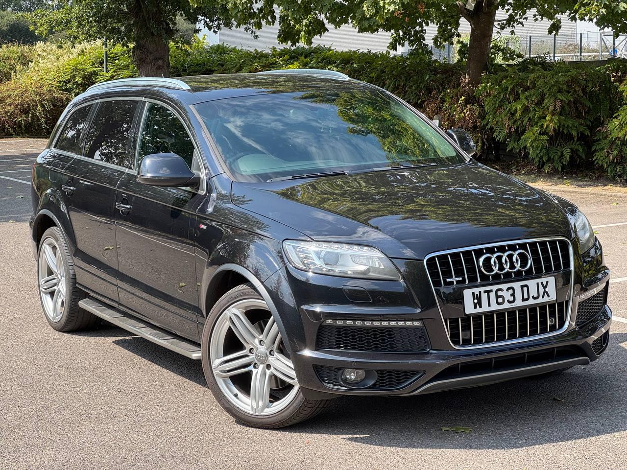 Audi Q7 3.0 TDI V6 S line Plus SUV 5dr Diesel Tiptronic quattro Euro 5 (s/s) (245 ps)