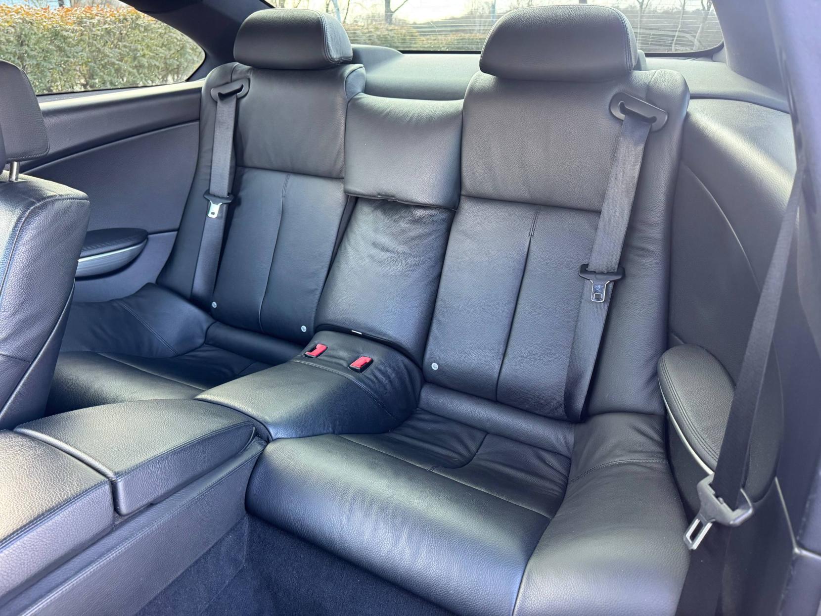 BMW 6 Series 3.0 635d Sport Coupe 2dr Diesel Steptronic Euro 4 (286 ps)