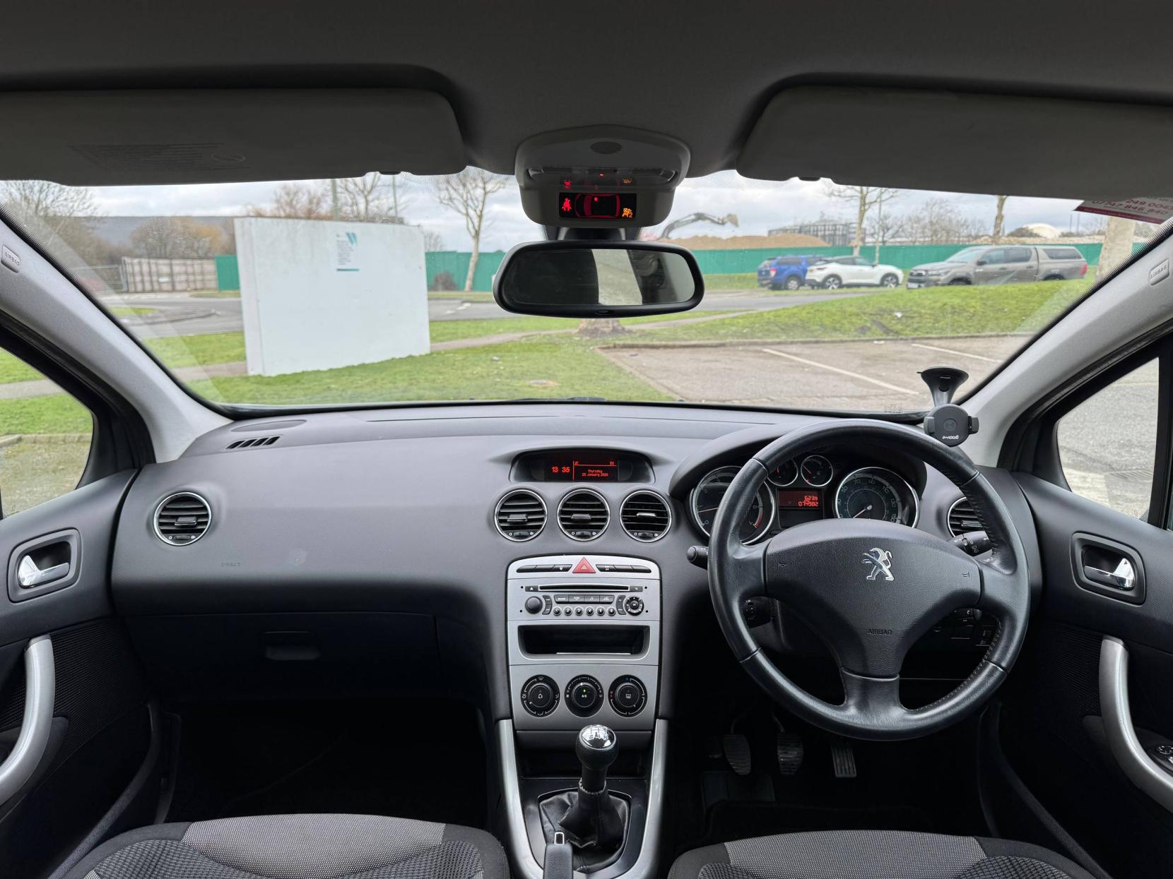 Peugeot 308 1.6 VTi Active Hatchback 5dr Petrol Manual Euro 5 (120 ps)