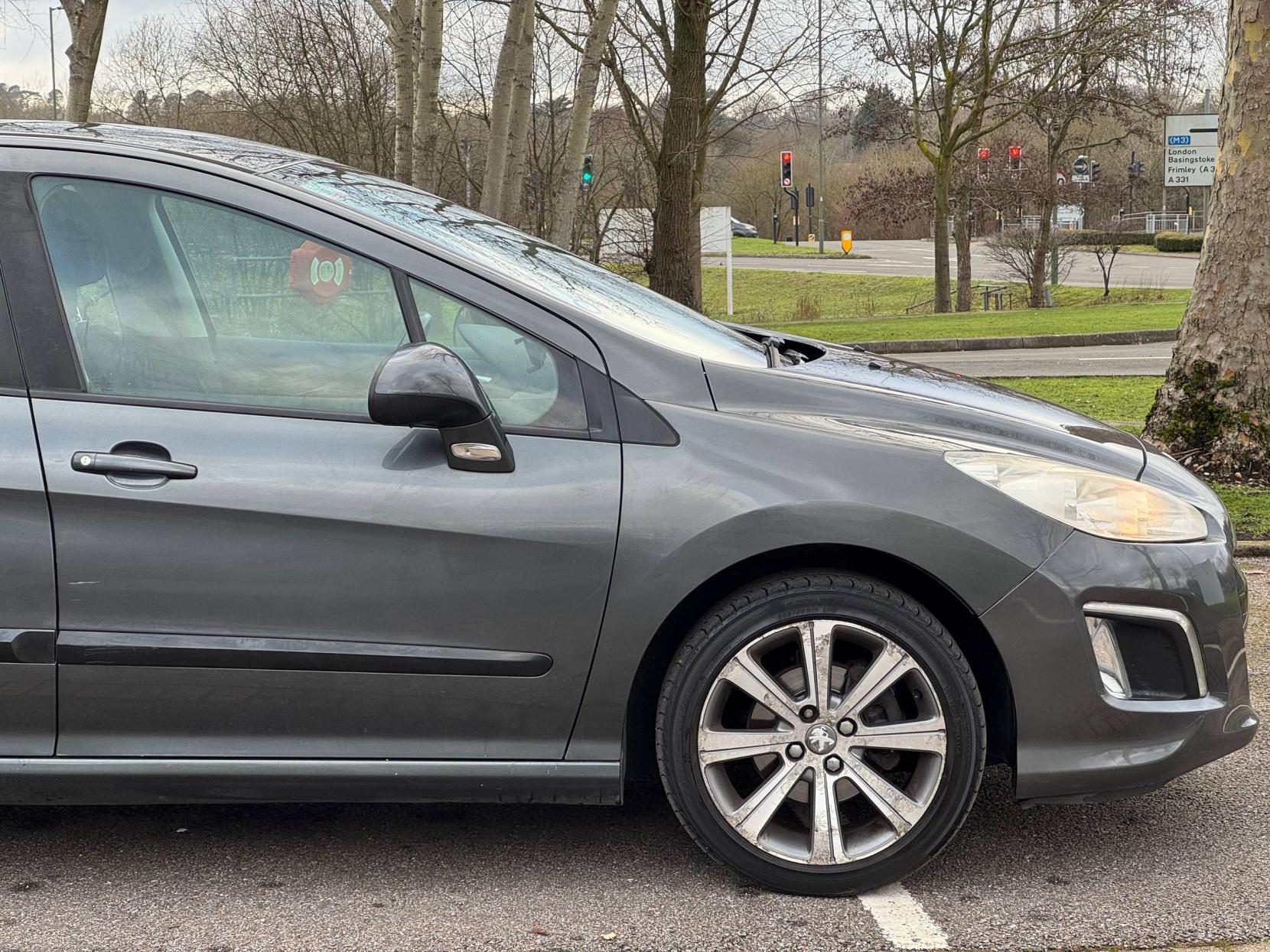 Peugeot 308 1.6 VTi Active Hatchback 5dr Petrol Manual Euro 5 (120 ps)