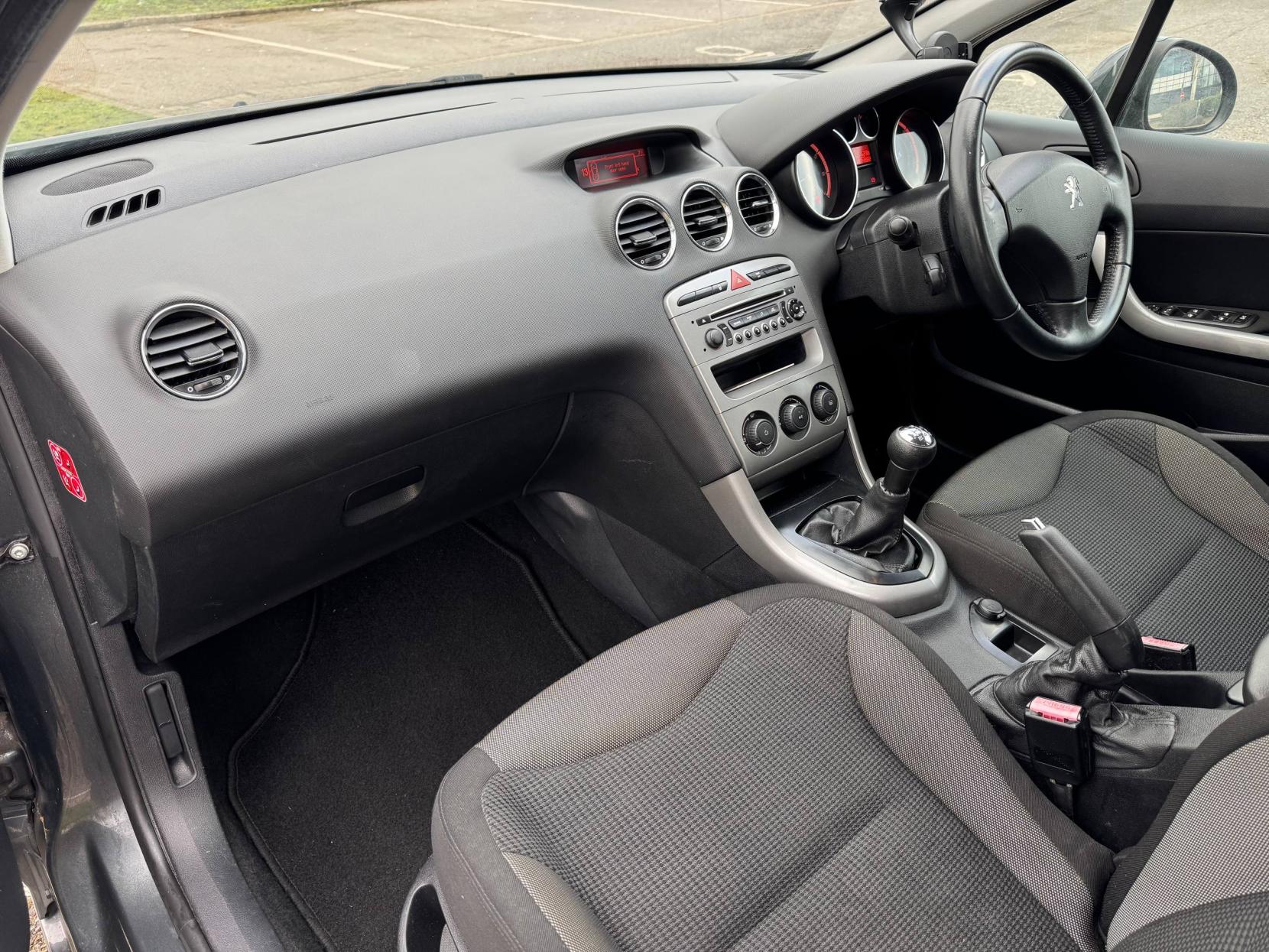 Peugeot 308 1.6 VTi Active Hatchback 5dr Petrol Manual Euro 5 (120 ps)