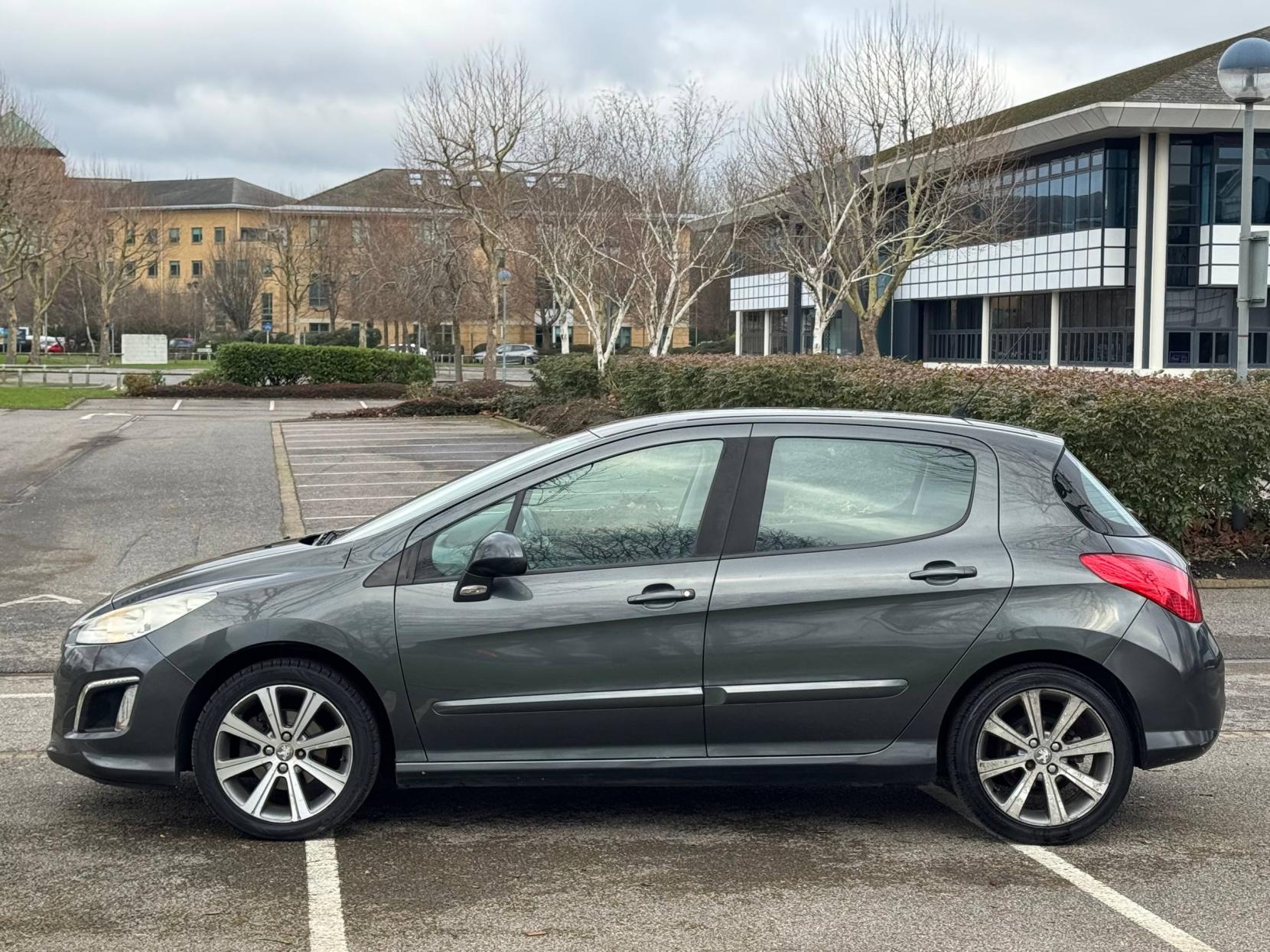 Peugeot 308 1.6 VTi Active Hatchback 5dr Petrol Manual Euro 5 (120 ps)