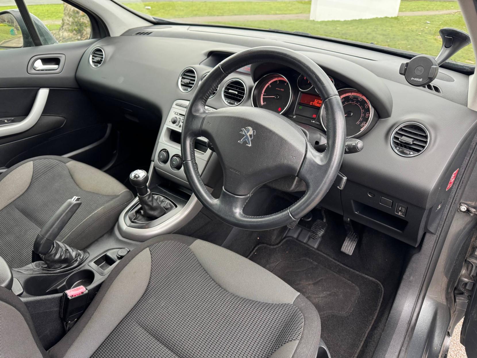 Peugeot 308 1.6 VTi Active Hatchback 5dr Petrol Manual Euro 5 (120 ps)