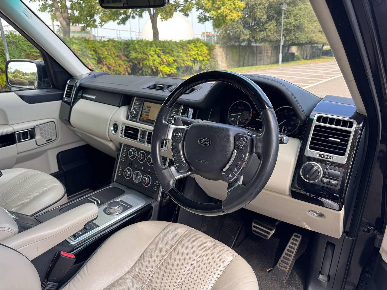 Land Rover Range Rover 4.4 TD V8 Westminster SUV 5dr Diesel Auto 4WD Euro 5 (313 bhp)