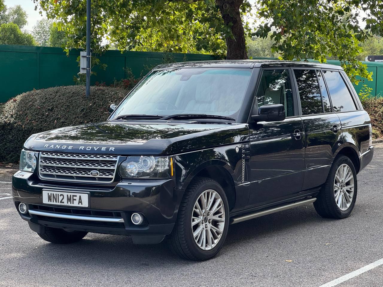 Land Rover Range Rover 4.4 TD V8 Westminster SUV 5dr Diesel Auto 4WD Euro 5 (313 bhp)