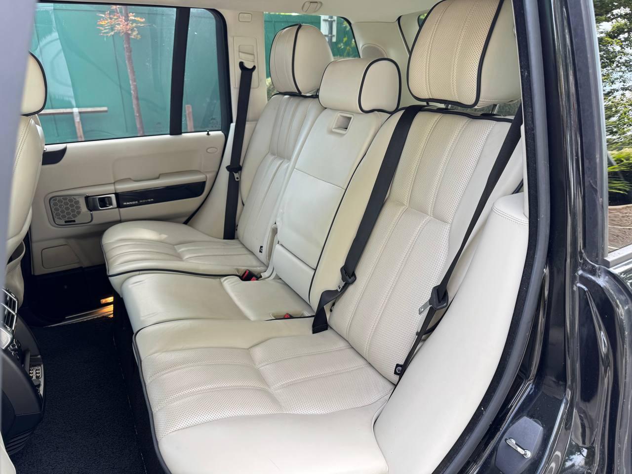 Land Rover Range Rover 4.4 TD V8 Westminster SUV 5dr Diesel Auto 4WD Euro 5 (313 bhp)