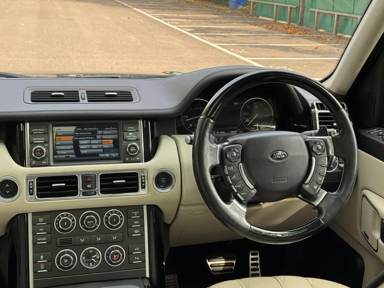 Land Rover Range Rover 4.4 TD V8 Westminster SUV 5dr Diesel Auto 4WD Euro 5 (313 bhp)