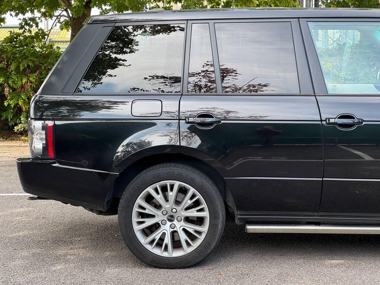 Land Rover Range Rover 4.4 TD V8 Westminster SUV 5dr Diesel Auto 4WD Euro 5 (313 bhp)