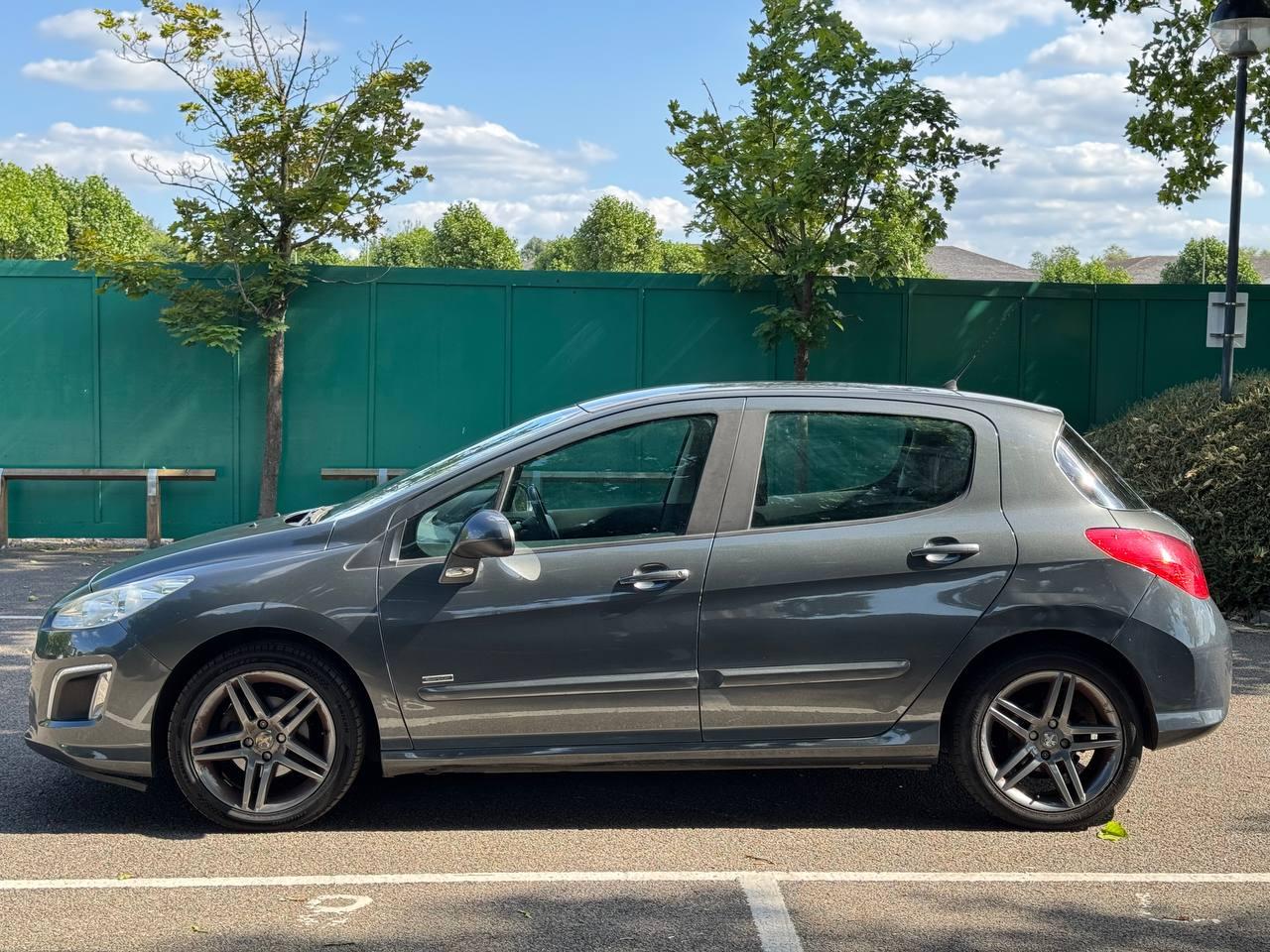 Peugeot 308 1.6 VTi Sportium Hatchback 5dr Petrol Manual Euro 5 (120 ps)