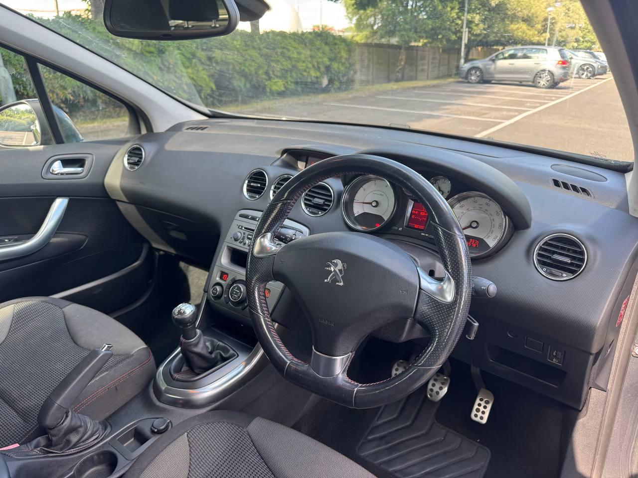 Peugeot 308 1.6 VTi Sportium Hatchback 5dr Petrol Manual Euro 5 (120 ps)