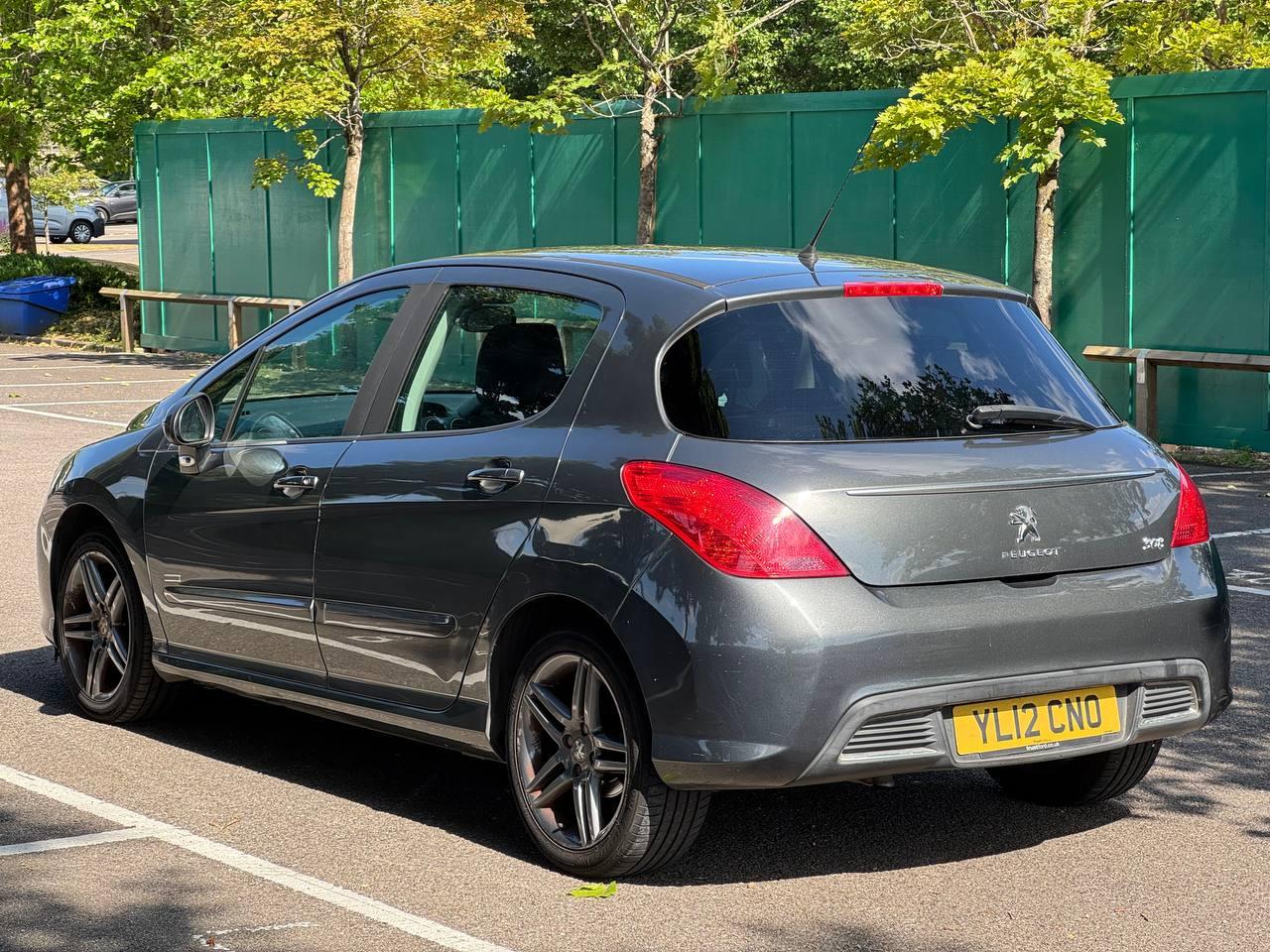 Peugeot 308 1.6 VTi Sportium Hatchback 5dr Petrol Manual Euro 5 (120 ps)