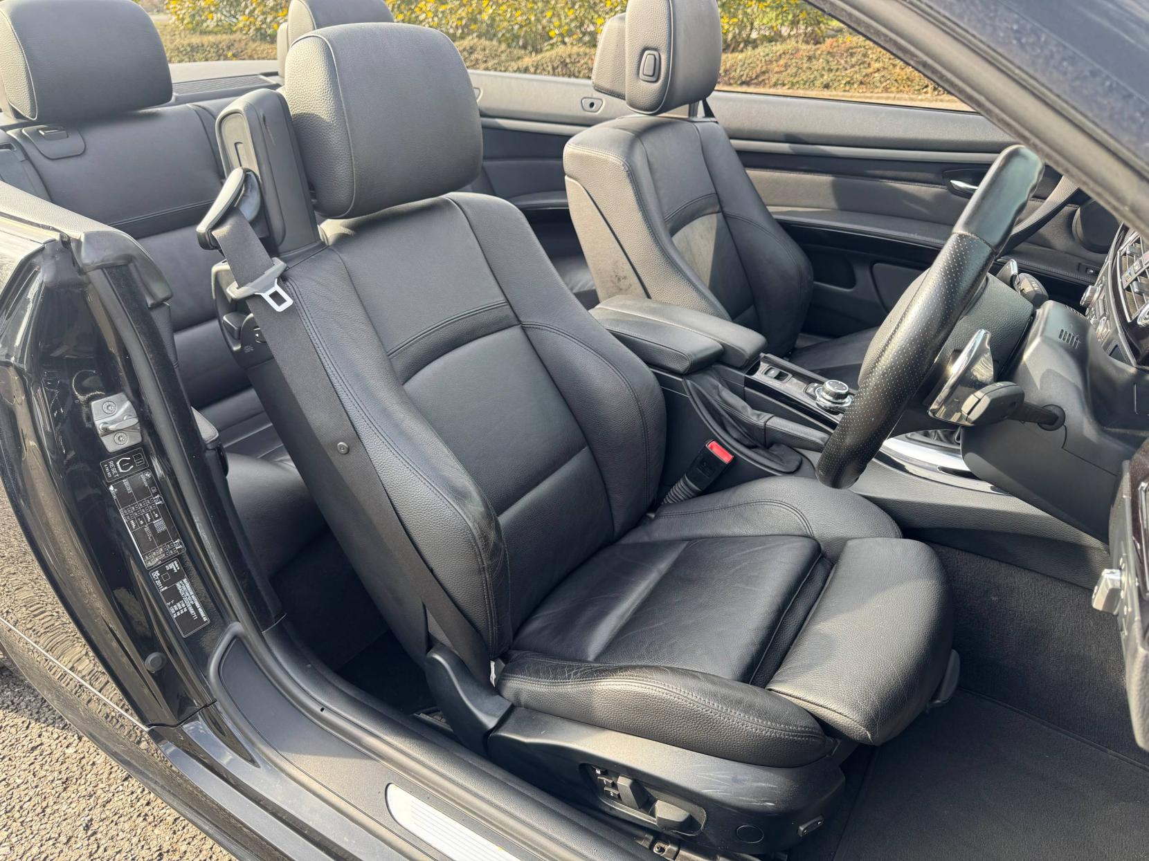 BMW 3 Series 3.0 335i M Sport Convertible 2dr Petrol DCT Euro 5 (306 ps)