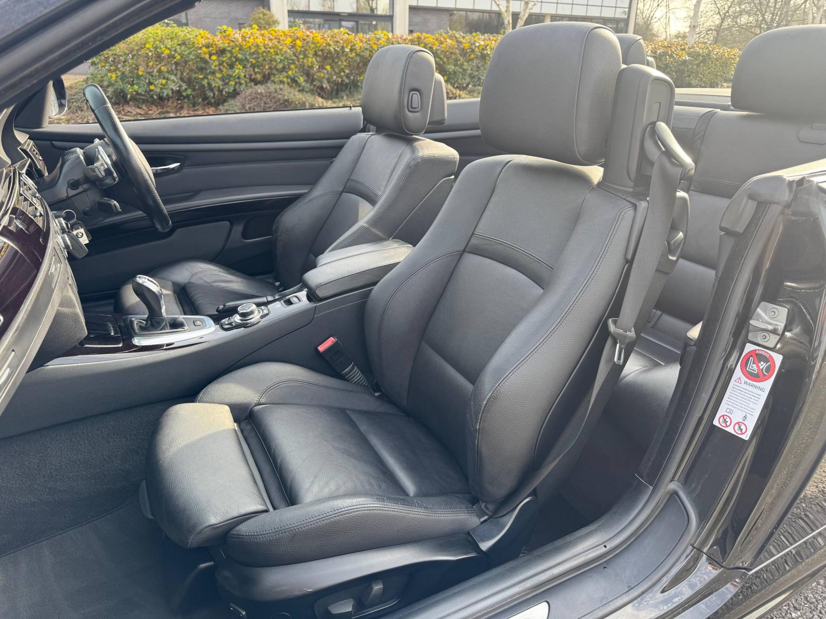 BMW 3 Series 3.0 335i M Sport Convertible 2dr Petrol DCT Euro 5 (306 ps)