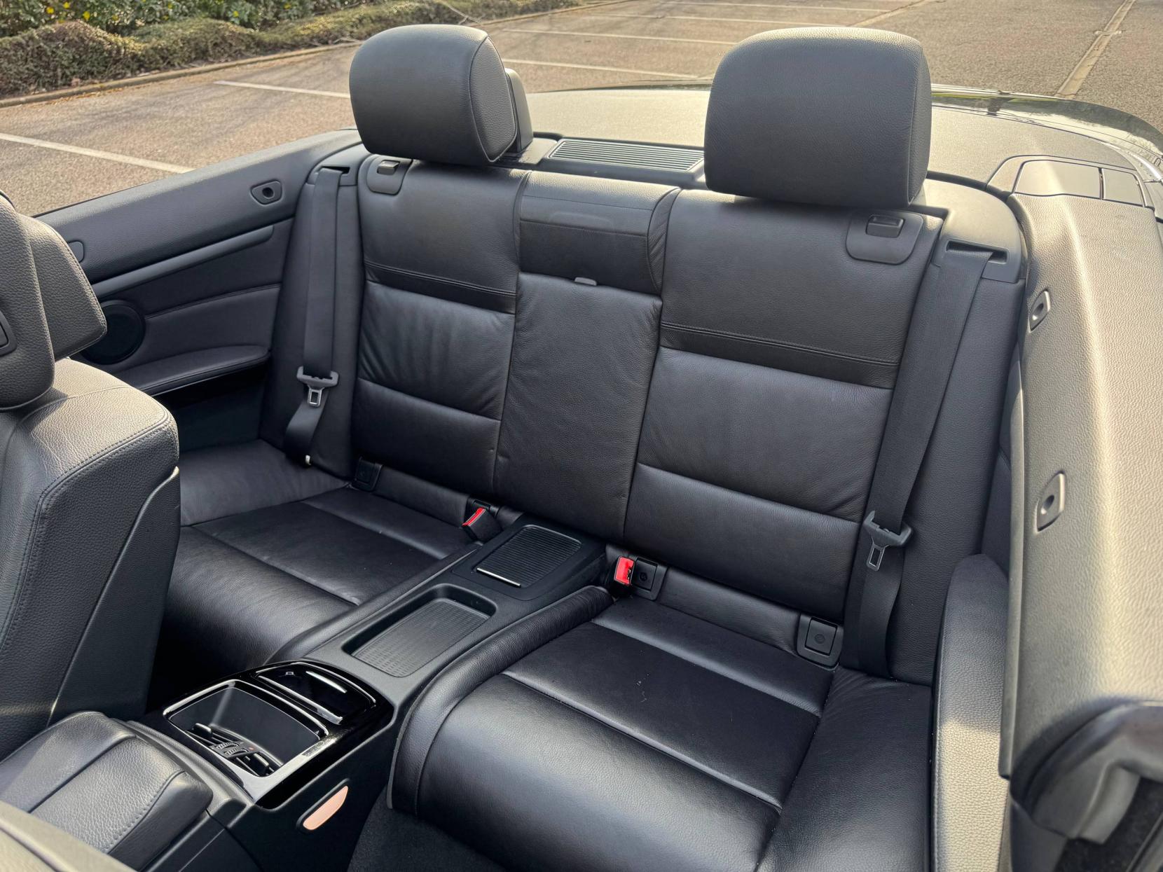 BMW 3 Series 3.0 335i M Sport Convertible 2dr Petrol DCT Euro 5 (306 ps)