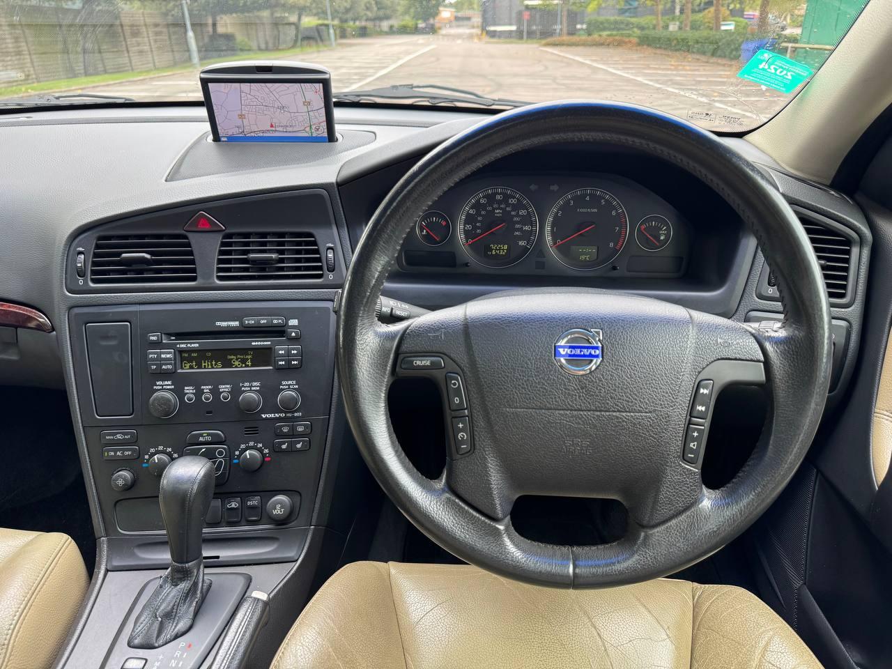 Volvo V70 2.3 T5 SE Estate 5dr Petrol Geartronic (258 g/km, 250 bhp)